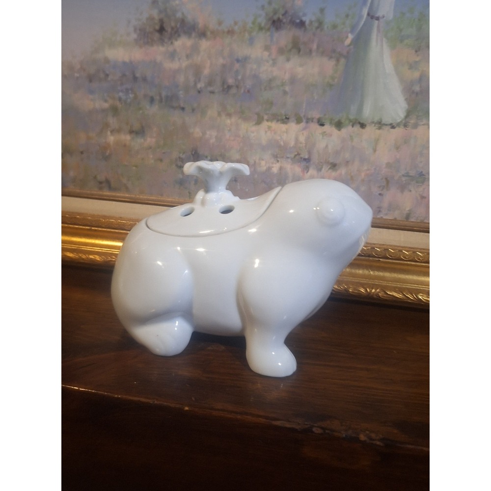 Vintage porcelain schmid design fillo frog potpourri pot